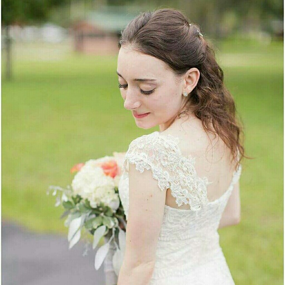 Meet your Posher, Melissa - Picture 1 of 1